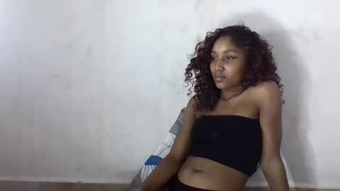 amelisy20005 online show from 04.28.26
