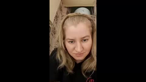 Snapshot of amely12 chatting on 03.21.26 amely12 online show from 03.21.26