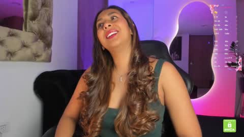 Snapshot of amelyamann chatting on 09.18.25 online show from 09.18.25