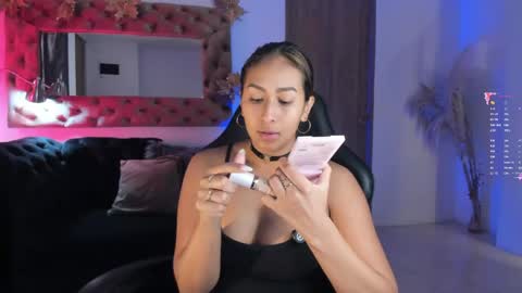          online show from 06.05.26