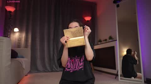 Amy  online show from 02.12.26