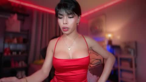 Snapshot of amethyst_ts chatting on 04.13.26 AMETHYST look at my BIO online show from 04.13.26