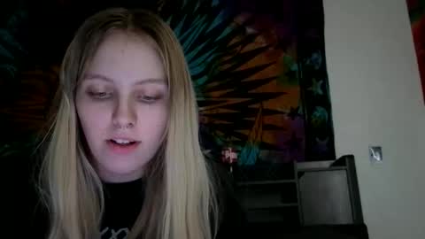 amethystmoon18 online show from 02.27.26