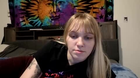 amethystmoon18 online show from 03.05.26