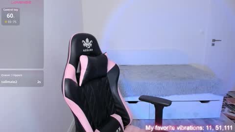 Snapshot of ami_amour_ chatting on 01.16.26 Hi-hi I am Kate welcome to my sexy room online show from 01.16.26