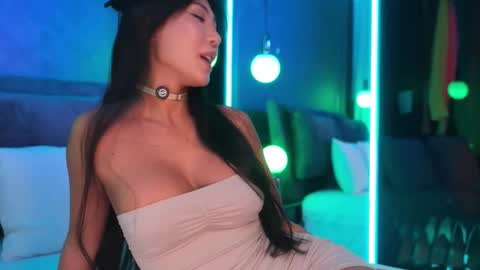 Snapshot of ami_katana chatting on 10.12.25 Ami online show from 10.12.25