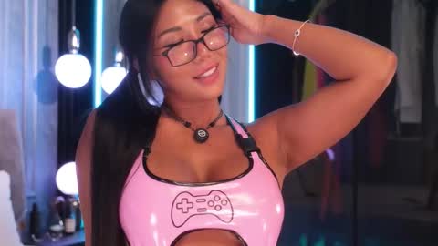 Snapshot of ami_katana chatting on 02.10.26 Ami online show from 02.10.26