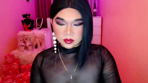 Queen Mireska online show from 12.21.24