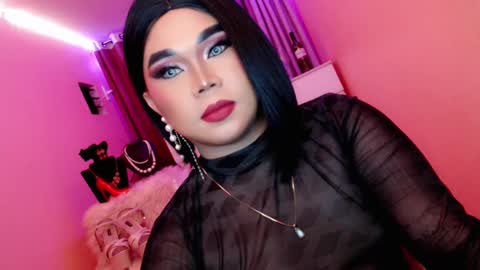 Queen Mireska online show from 02.03.25