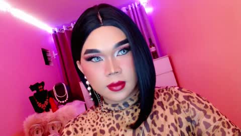 Queen Mireska online show from 02.20.25