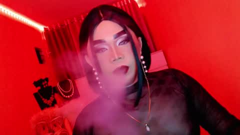 Queen Mireska online show from 03.10.25