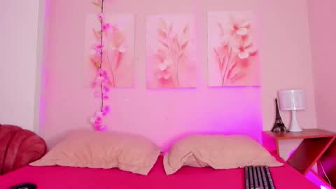 AmiiClark  online show from 03.01.26