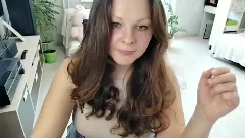 Mila online show from 10.28.25