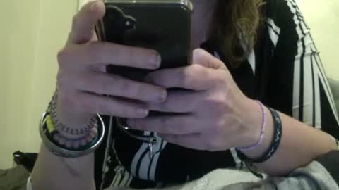 amileamariestar online show from 12.20.24