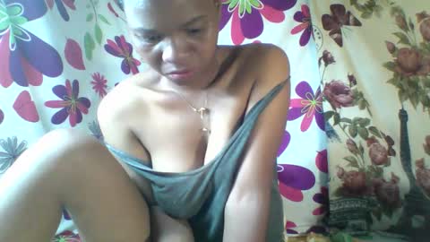 Snapshot of aminah01 chatting on 02.16.26 aminah01 online show from 02.16.26