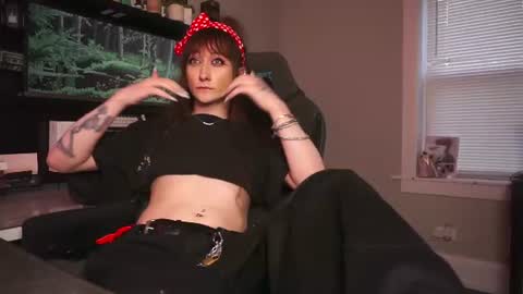   Am-er-in online show from 07.11.26