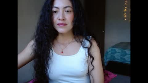 Snapshot of amitlu_ chatting on 01.16.25 amitlu_ online show from 01.16.25