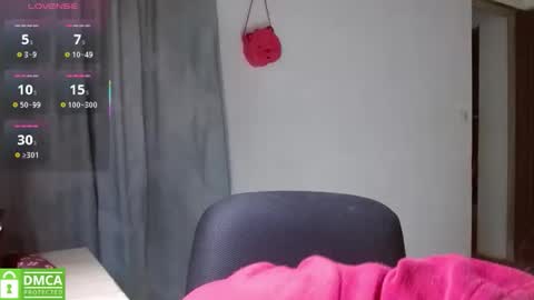 Snapshot of amitlu_ chatting on 02.06.26 amitlu_ online show from 02.06.26