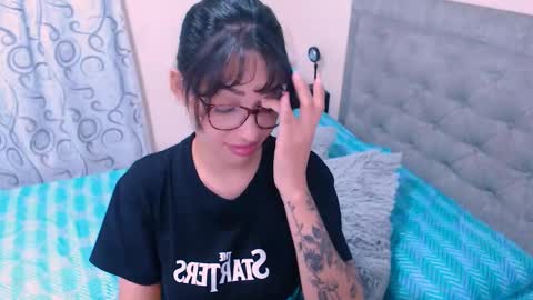 Snapshot of ammanda_ chatting on 12.24.24 diana online show from 12.24.24