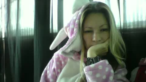 Snapshot of ammber3 chatting on 03.31.26 Paula D online show from 03.31.26