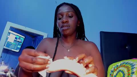 Snapshot of ammy_dams chatting on 02.07.25 Lore online show from 02.07.25