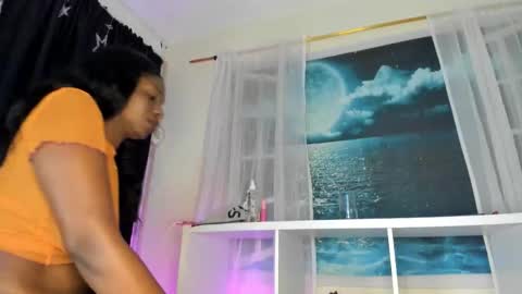 Snapshot of ammy_dams chatting on 09.12.25 Lore online show from 09.12.25