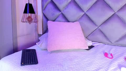 ammy durand online show from 02.01.25