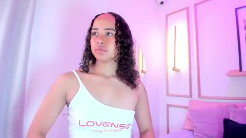 Snapshot of ammy_nova chatting on 03.12.26 Ammy Nova online show from 03.12.26