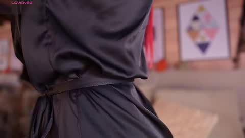 Ammy Scott  online show from 10.26.25