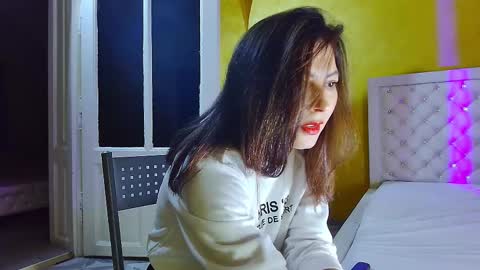 Snapshot of amnatylor chatting on 12.14.24 CRYS online show from 12.14.24