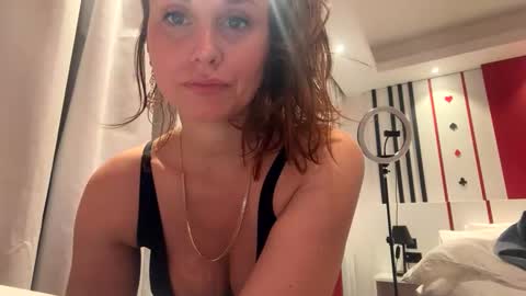amolika online show from 02.04.26