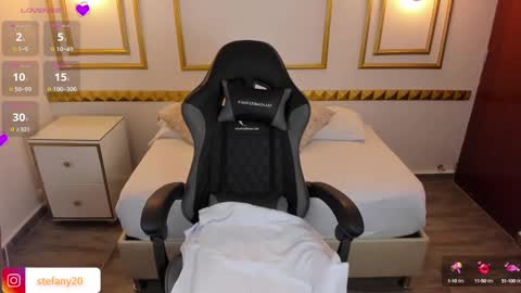 Snapshot of amor_smith_ chatting on 03.01.25 Tefy online show from 03.01.25