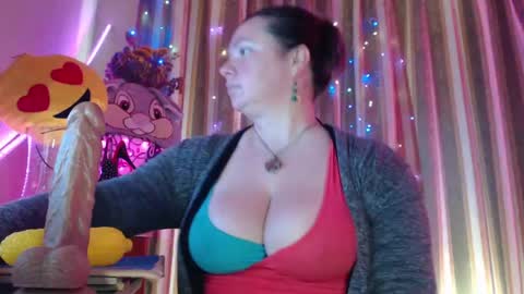 amorelara online show from 04.27.26