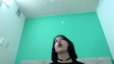 amoremerchmar online show from 06.17.26