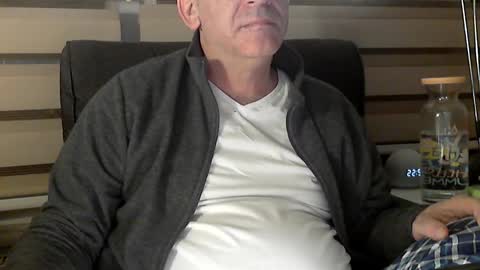 Snapshot of amorlin chatting on 03.13.26 AmorLin online show from 03.13.26