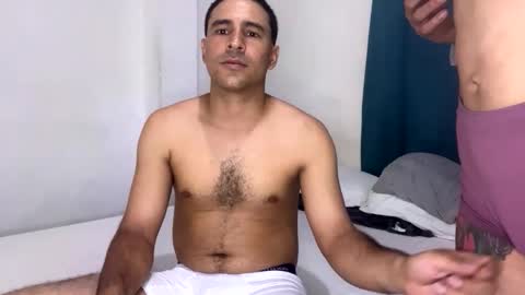 Snapshot of amorsinlimites chatting on 03.22.26 amorsinlimites online show from 03.22.26