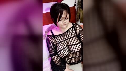 amputee_woman online show from 03.11.26