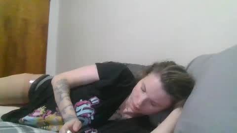 Snapshot of amputeebaby26 chatting on 07.23.26 shay online show from 07.23.26