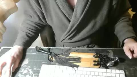 amslave4f online show from 05.05.26