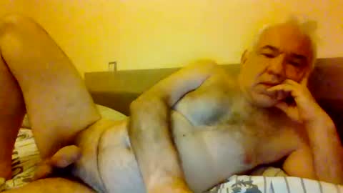 Snapshot of amstel69 chatting on 07.15.26 amstel69 online show from 07.15.26