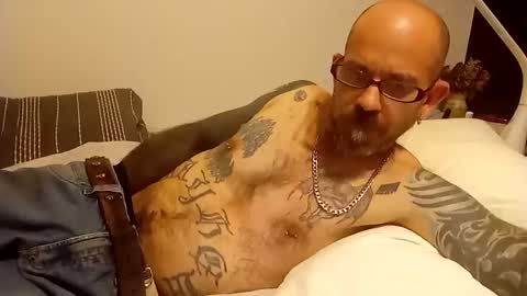 Snapshot of amunrethegod chatting on 02.13.25 amunrethegod online show from 02.13.25