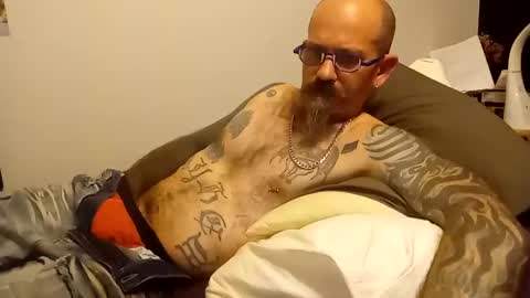 Snapshot of amunrethegod chatting on 09.24.25 amunrethegod online show from 09.24.25