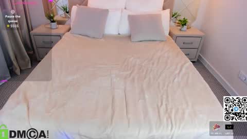 AmyGMT 2 Mon-Sun  0300am-0900am  online show from 09.24.25