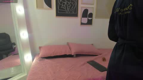 Snapshot of amy_fox2 chatting on 03.10.26 Amy online show from 03.10.26