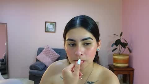 Snapshot of amy_lovelydoll chatting on 09.27.25 Amy online show from 09.27.25