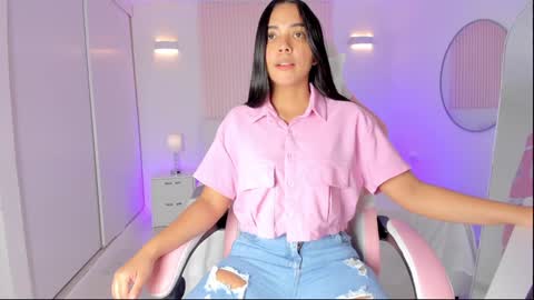 Emily online show from 12.04.24