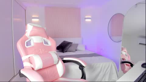 Emily online show from 12.05.24