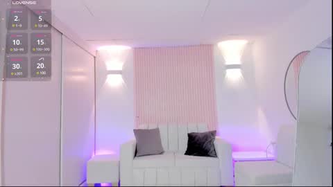 Emily online show from 02.25.25