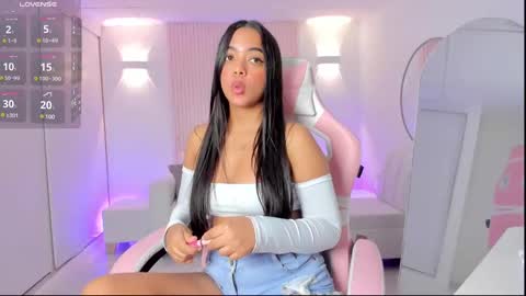 Emily online show from 03.06.25