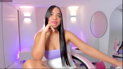 Emily online show from 03.08.25